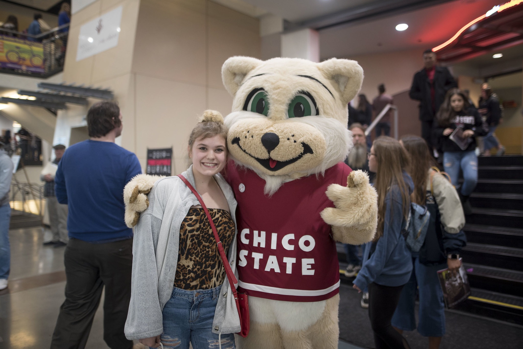 Chico State student with Willy the Wildcat